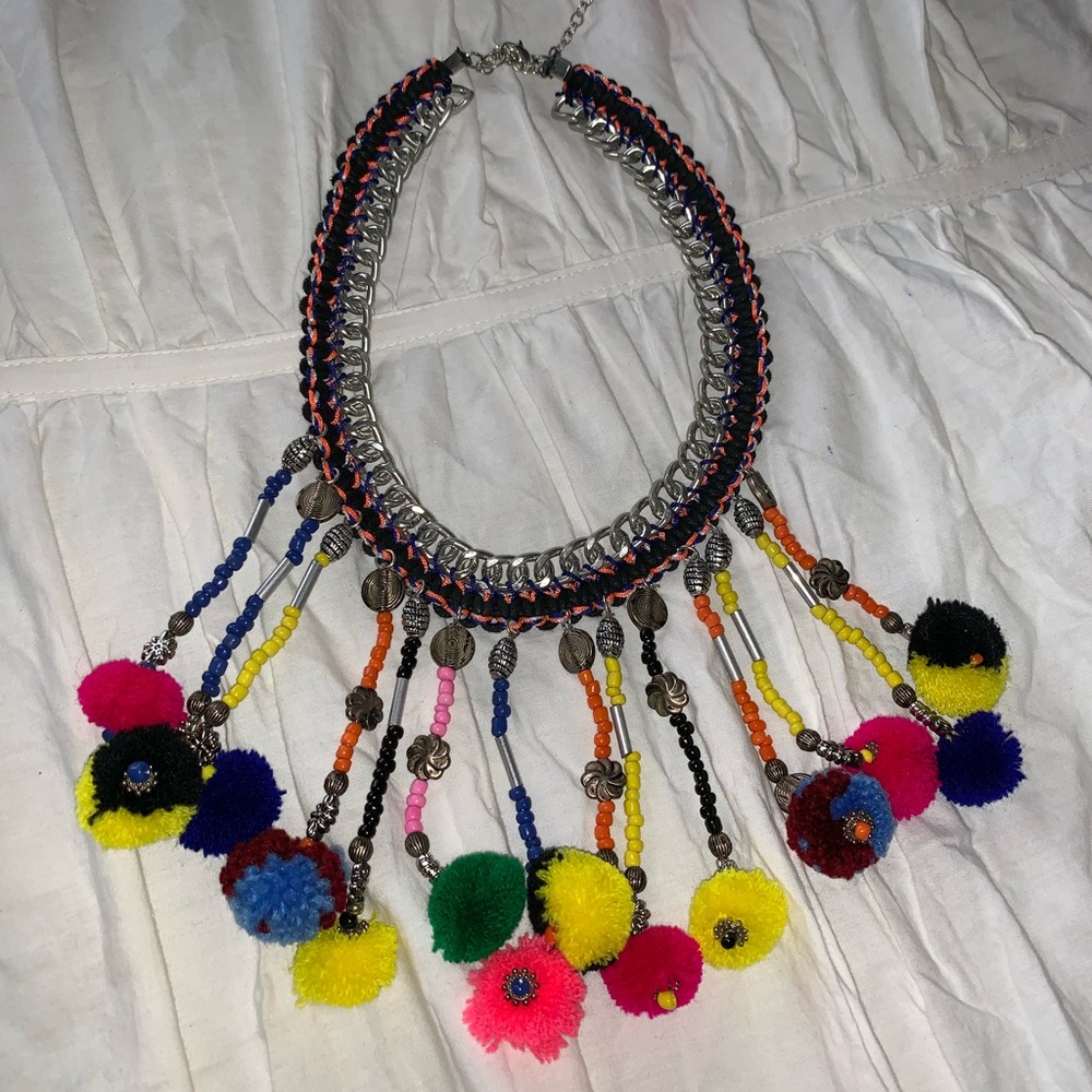 Statement necklace